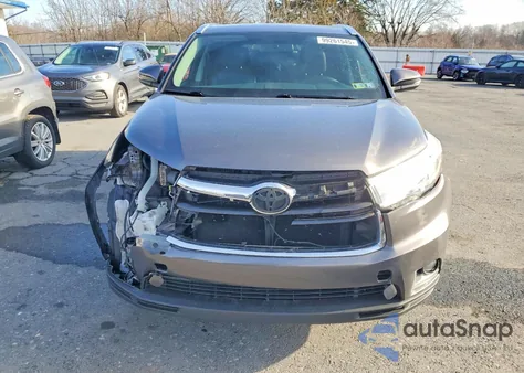2015 Toyota Highlander Limited z USA, uszkodzony, nr VIN 5TDDKRFH4FS207350